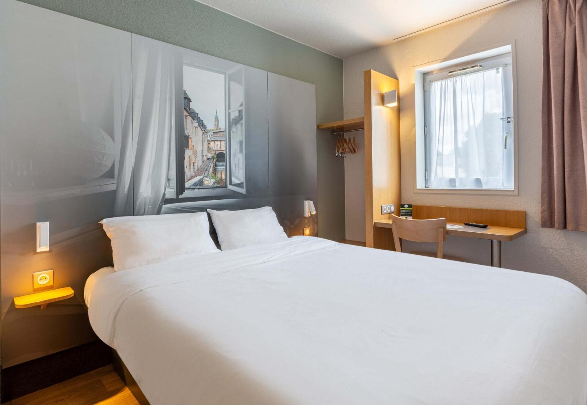 B&B Hotel Chartres Le Coudray Eksteriør billede