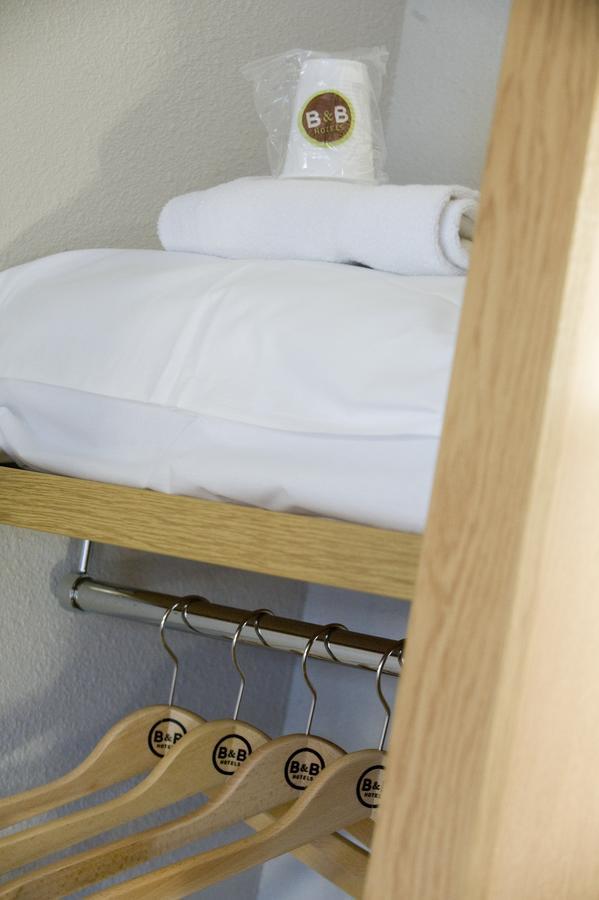 B&B Hotel Chartres Le Coudray Eksteriør billede