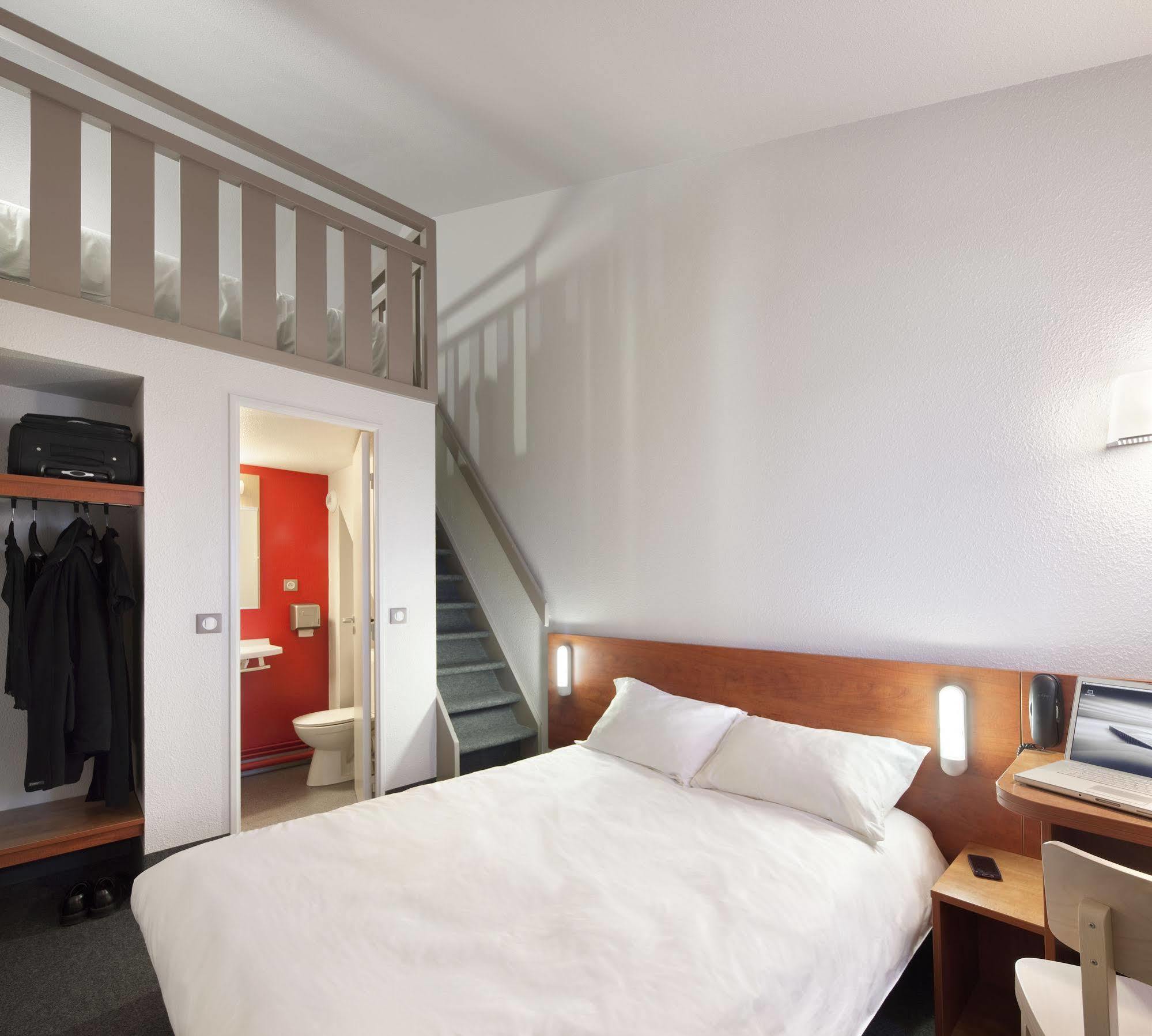 B&B Hotel Chartres Le Coudray Eksteriør billede